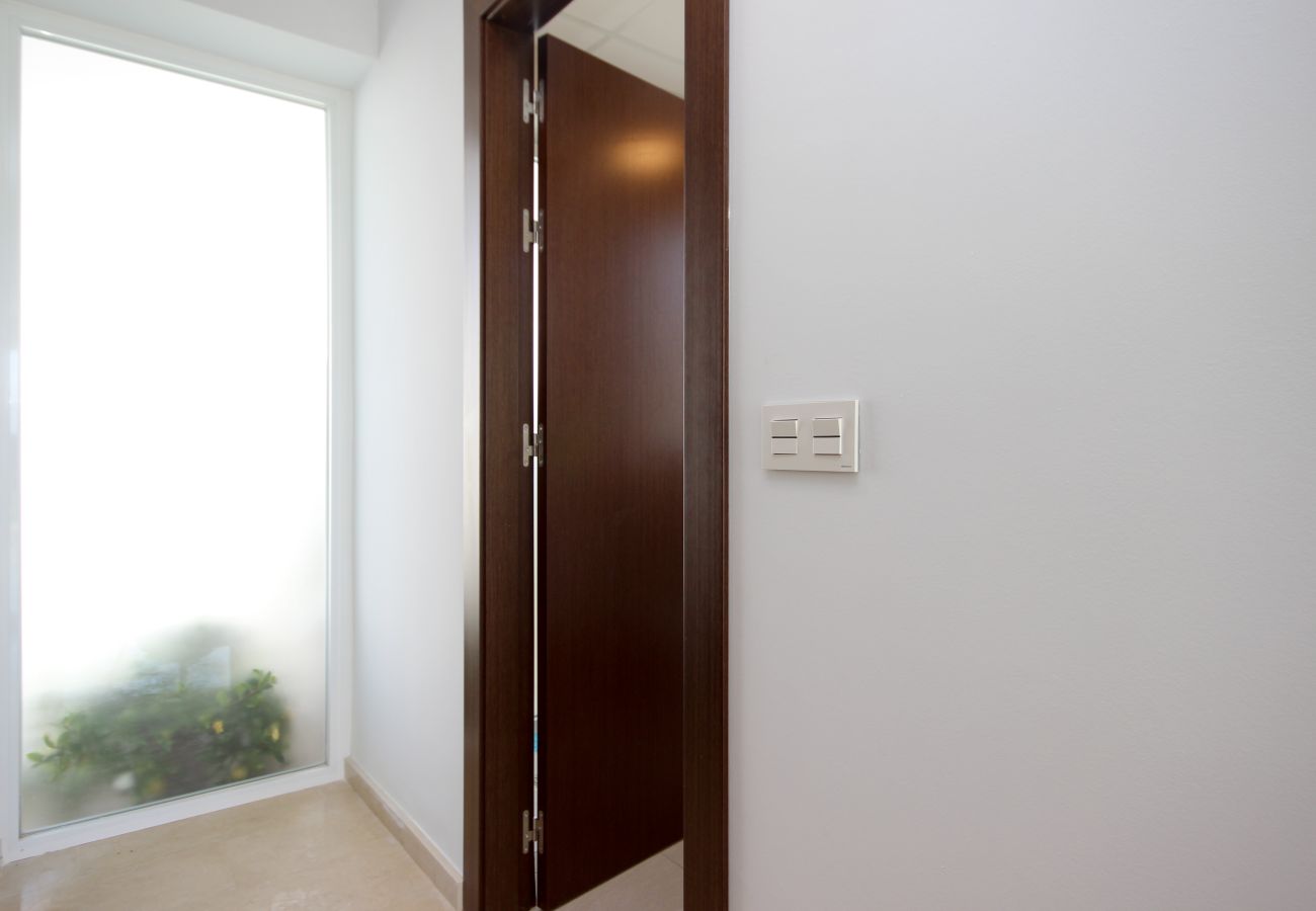 Villa en Mijas Costa -  Villa espectacular de 4 dormitorios en primera línea de golf con piscina privada y vistas al mar en La Cala de Mijas