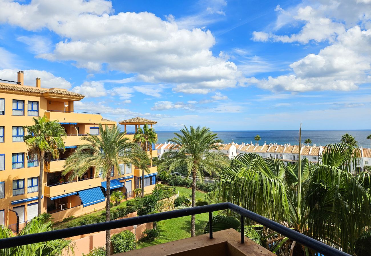 Apartamento en Manilva - Precioso ático dúplex con vistas al mar en Manilva