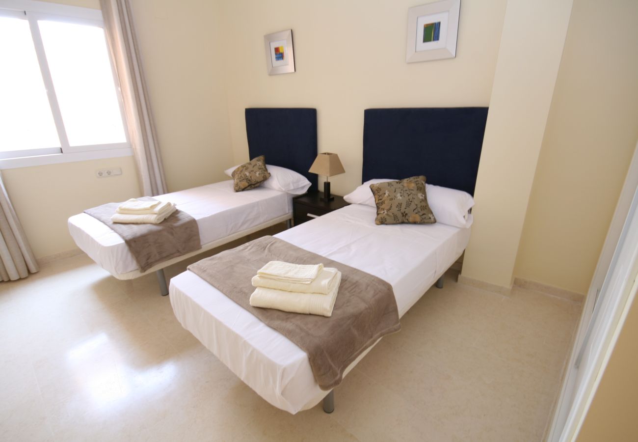 Apartamento en Marbella - Apartamento de dos dormitorios, vistas al mar