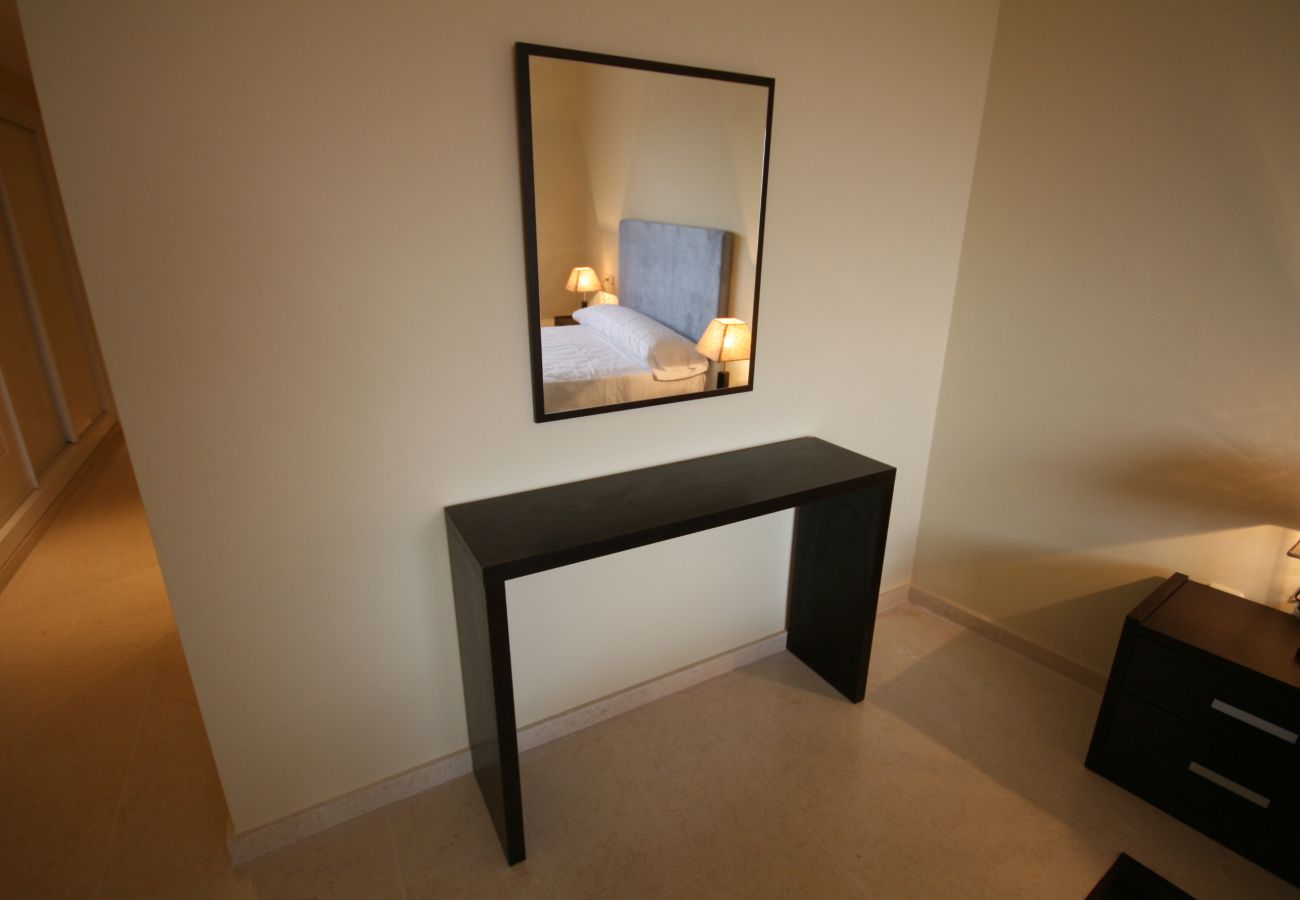 Apartamento en Marbella - Apartamento de dos dormitorios, vistas al mar