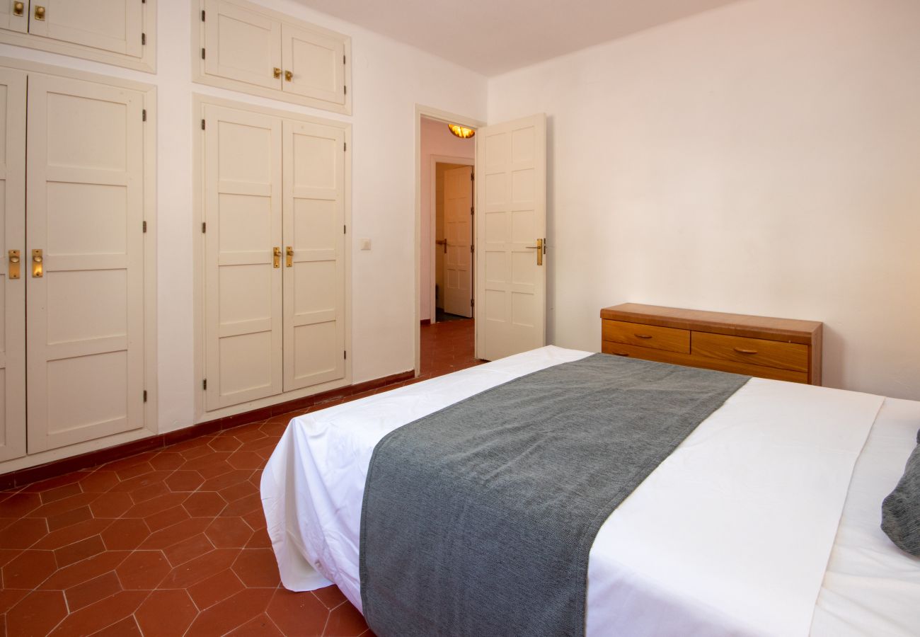 Casa adosada en Marbella - Casa adosada de tres dormitorios en alquiler en Los Altos de Marbella