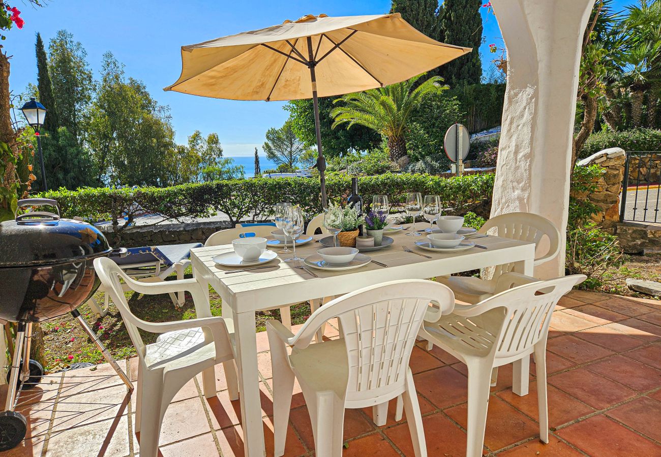 Casa adosada en Marbella - Casa adosada de tres dormitorios en Los Altos de Marbella