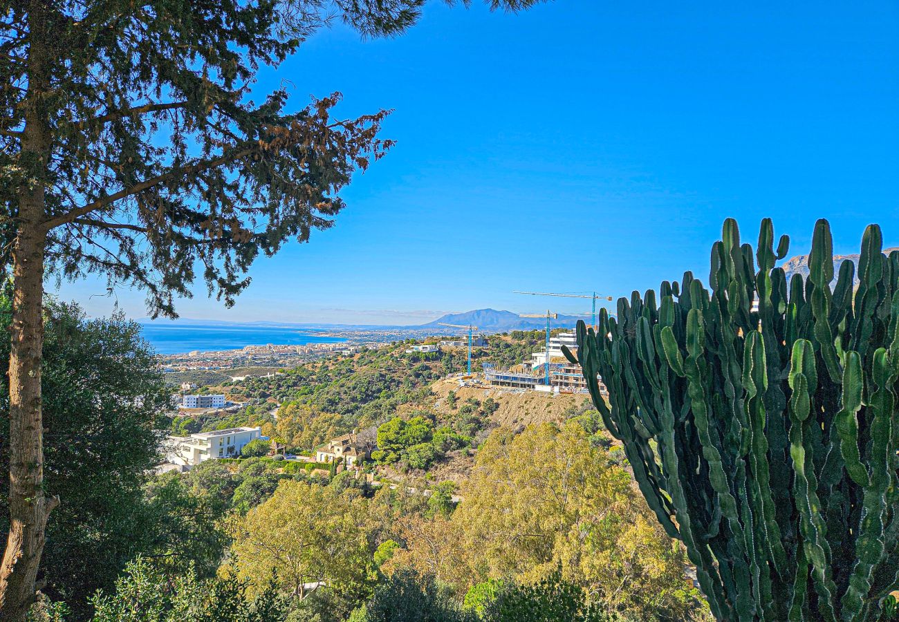 Casa adosada en Marbella - Casa adosada de tres dormitorios en Los Altos de Marbella