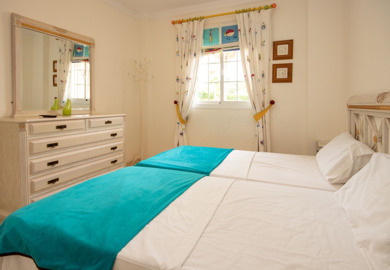 Villa en Mijas Costa - Villa de cuatro dormitorios en alquiler en Mijas Costa