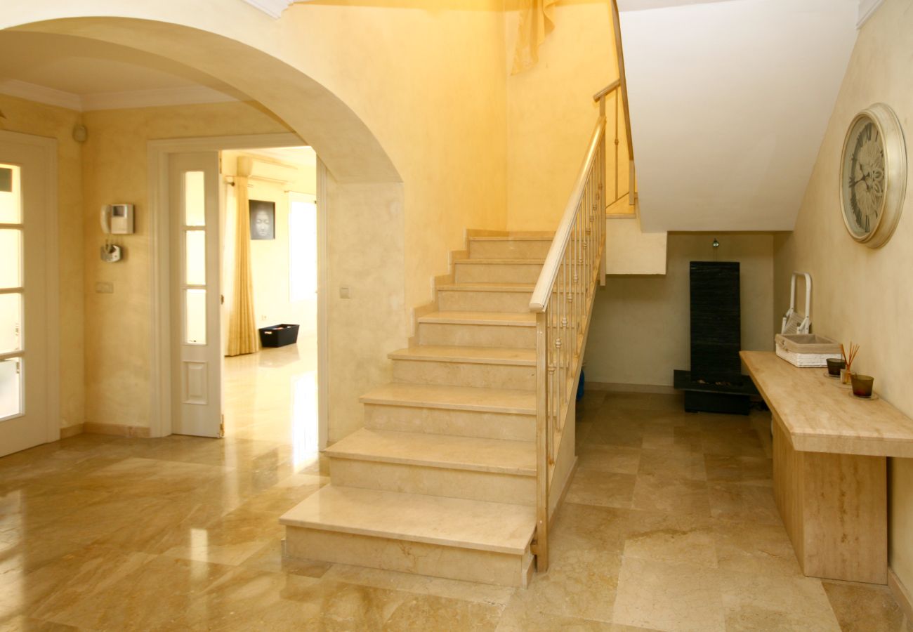 Villa en Mijas Costa - Villa de cuatro dormitorios en alquiler en Mijas Costa