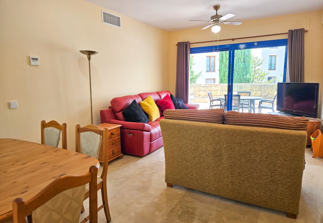 Apartamento en Manilva - Apartamento de dos dormitorios en Duquesa Golf & Gardens Manilva