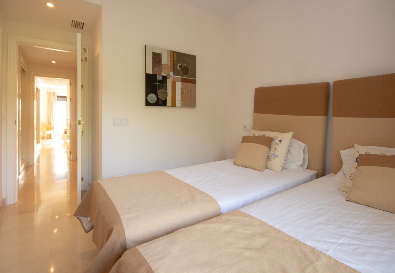 Apartamento en Benahavís - Atico de 3 dormitorios en el golf