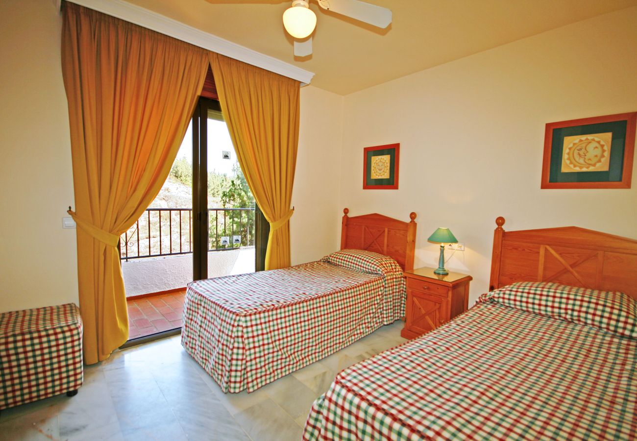 Apartamento en Mijas Costa - Apartamento de 2 dormitorios en Las Farolas Mijas Costa cerca del mar