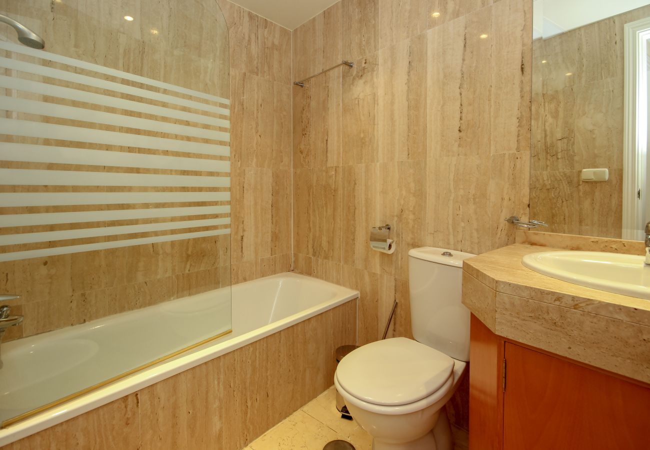 Apartamento en Marbella - Apartamento de dos dormitorios en alquiler en Elviria Marbella