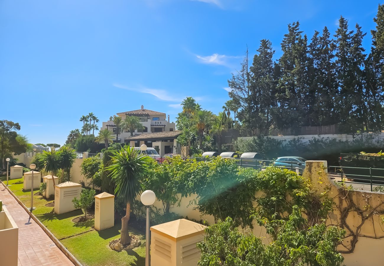 Apartamento en Puerto Banus - Apartamento de dos habitaciones en Nueva Andalucia