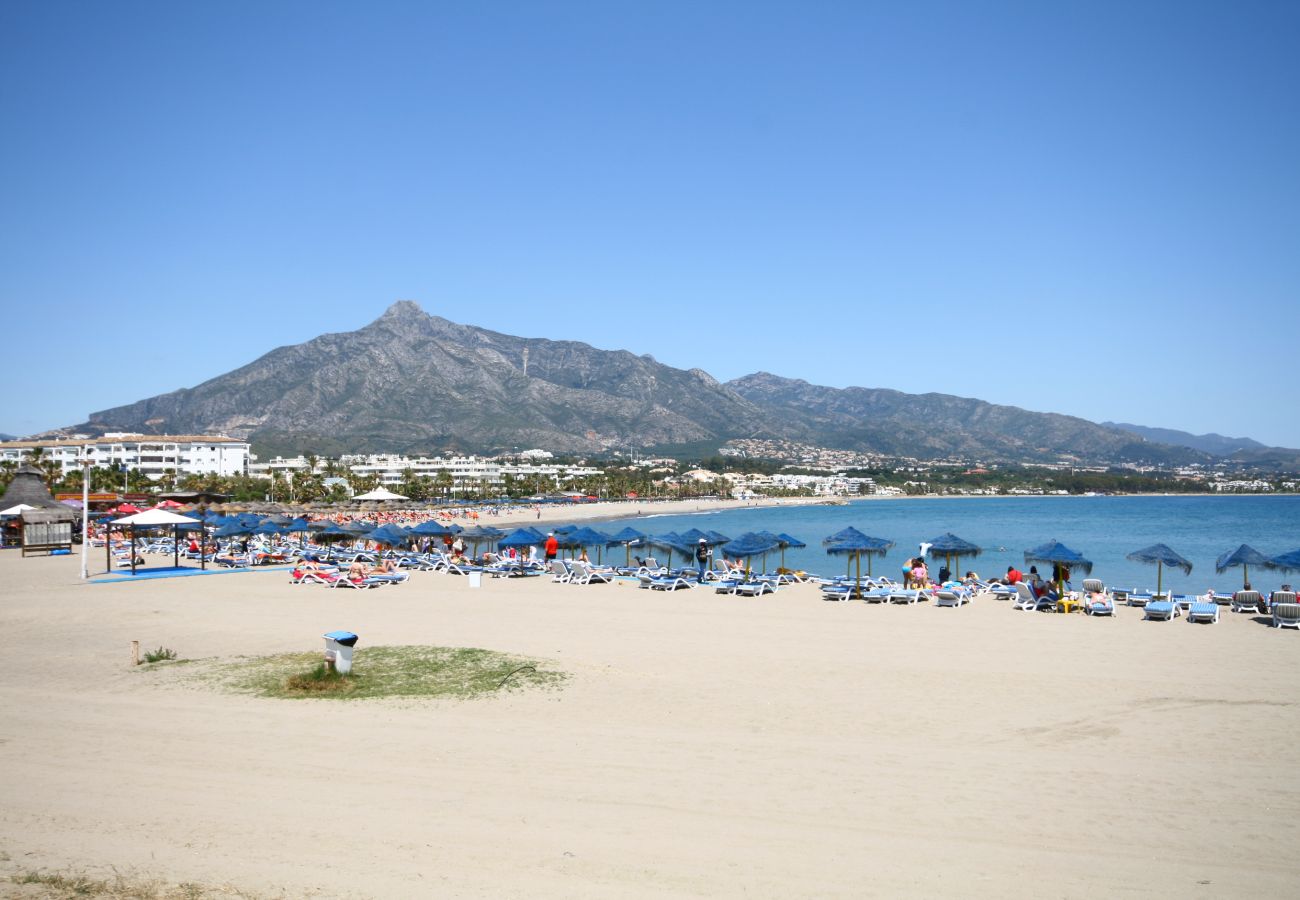 Apartamento en Puerto Banus - Apartamento de dos habitaciones en Nueva Andalucia