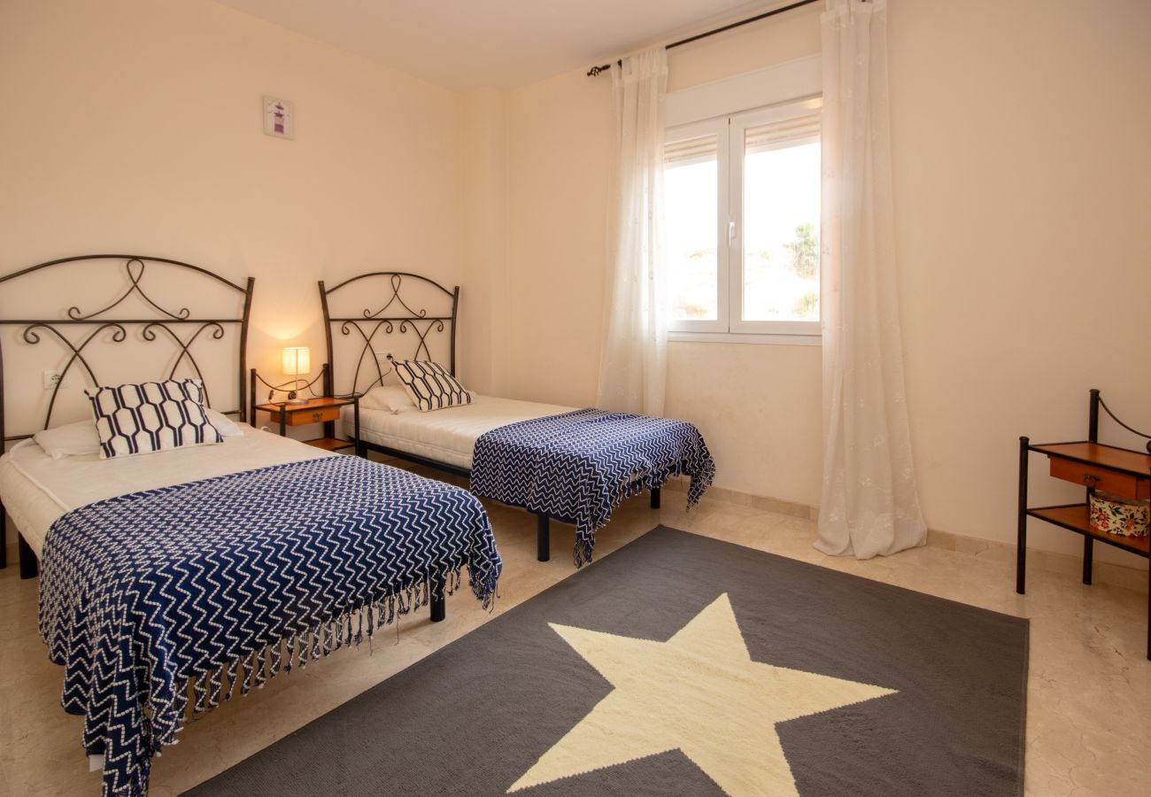 Apartamento en Mijas Costa - Amplio apartamento de 2 dormitorios en El Faro