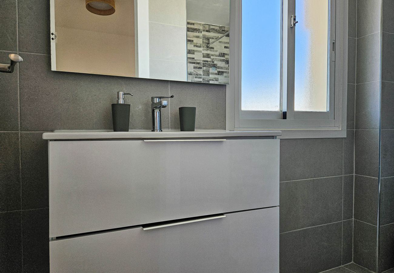 Casa adosada en Mijas Costa - Casa adosada de 2 dormitorios con azotea