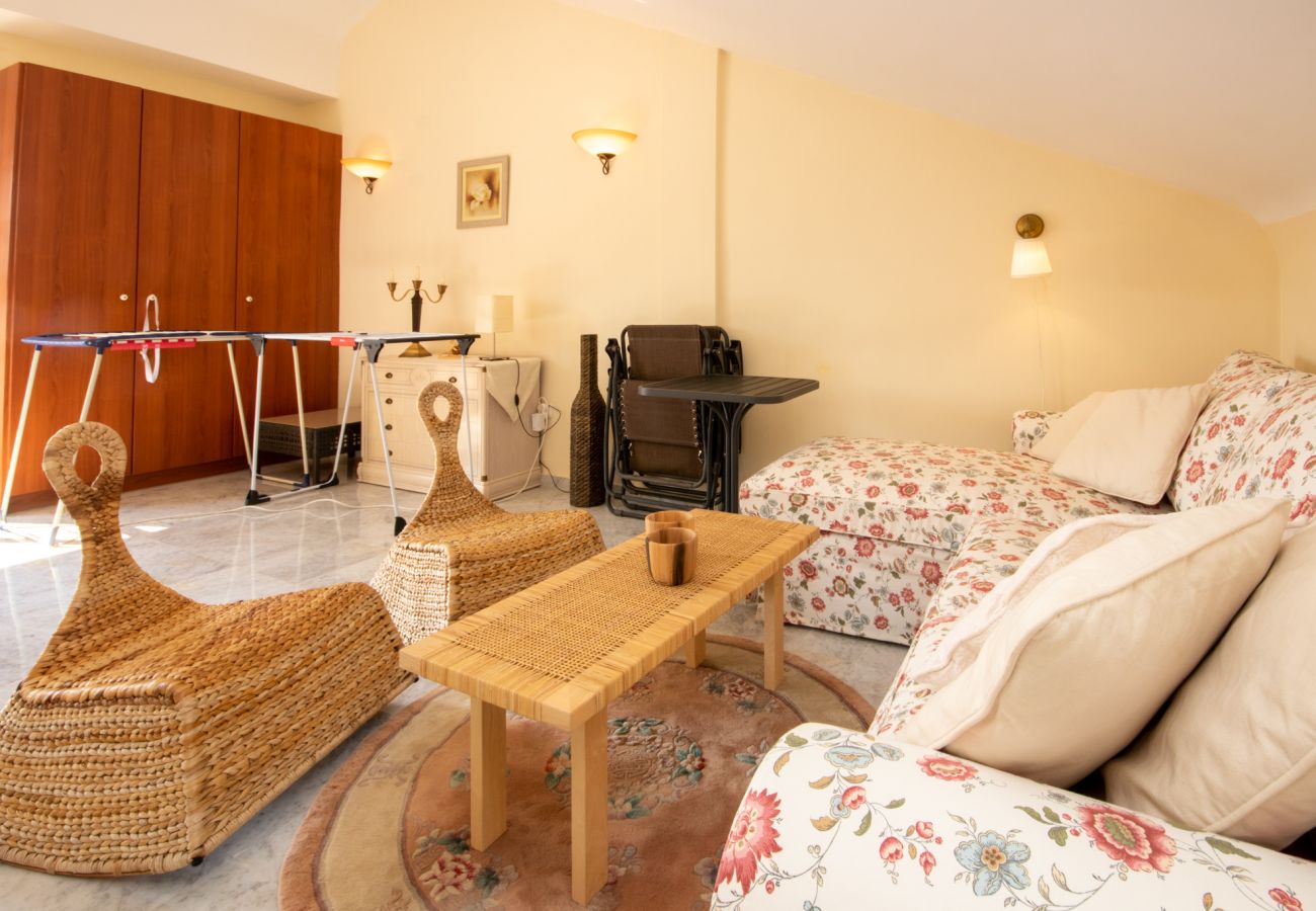 Apartamento en Alhaurín el Grande - Apartamento ático de 3 dormitorios en Alhaurín Golf
