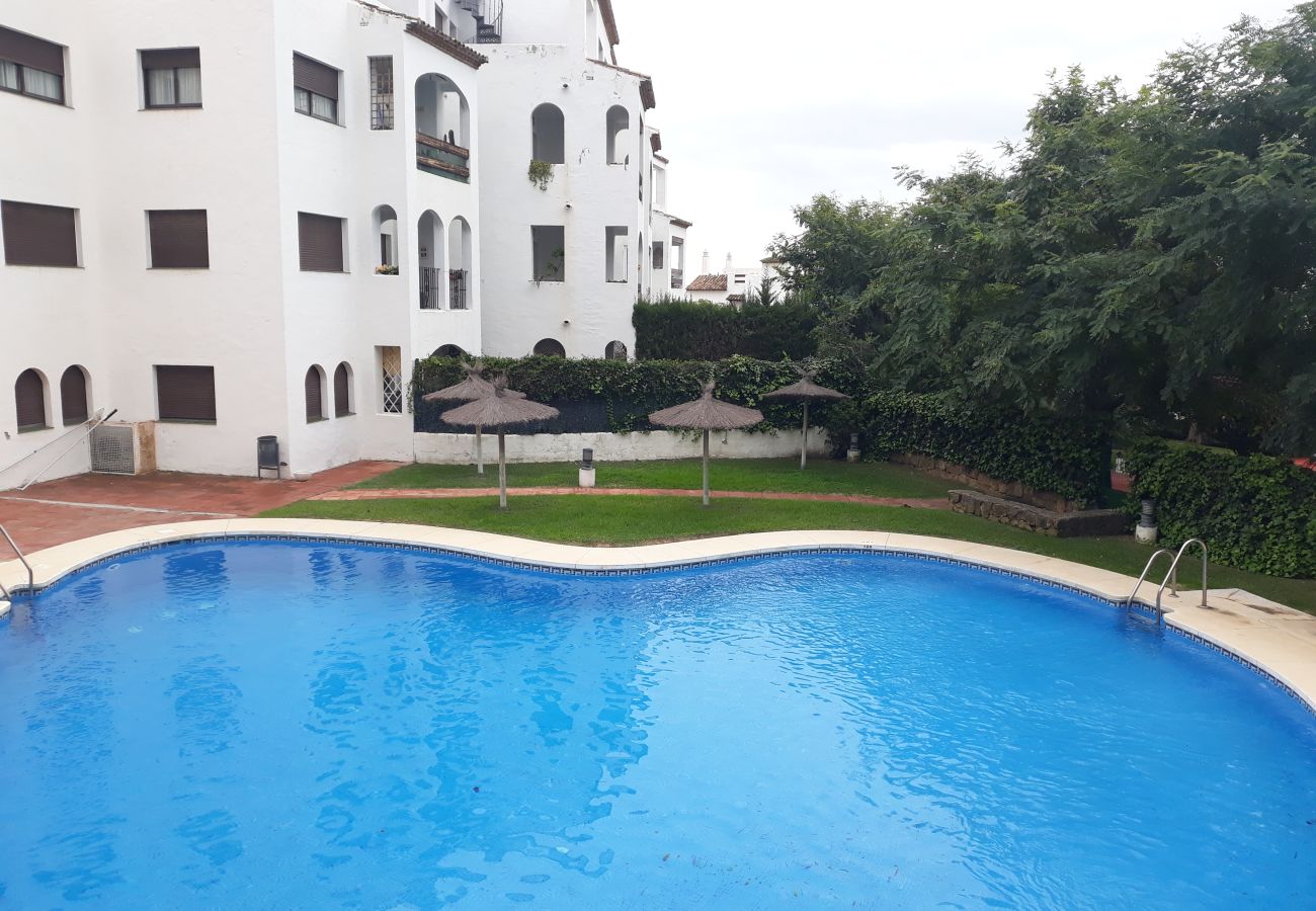 Apartamento en Manilva - Apartamento de 3 habitaciones en Duquesa sin muebles