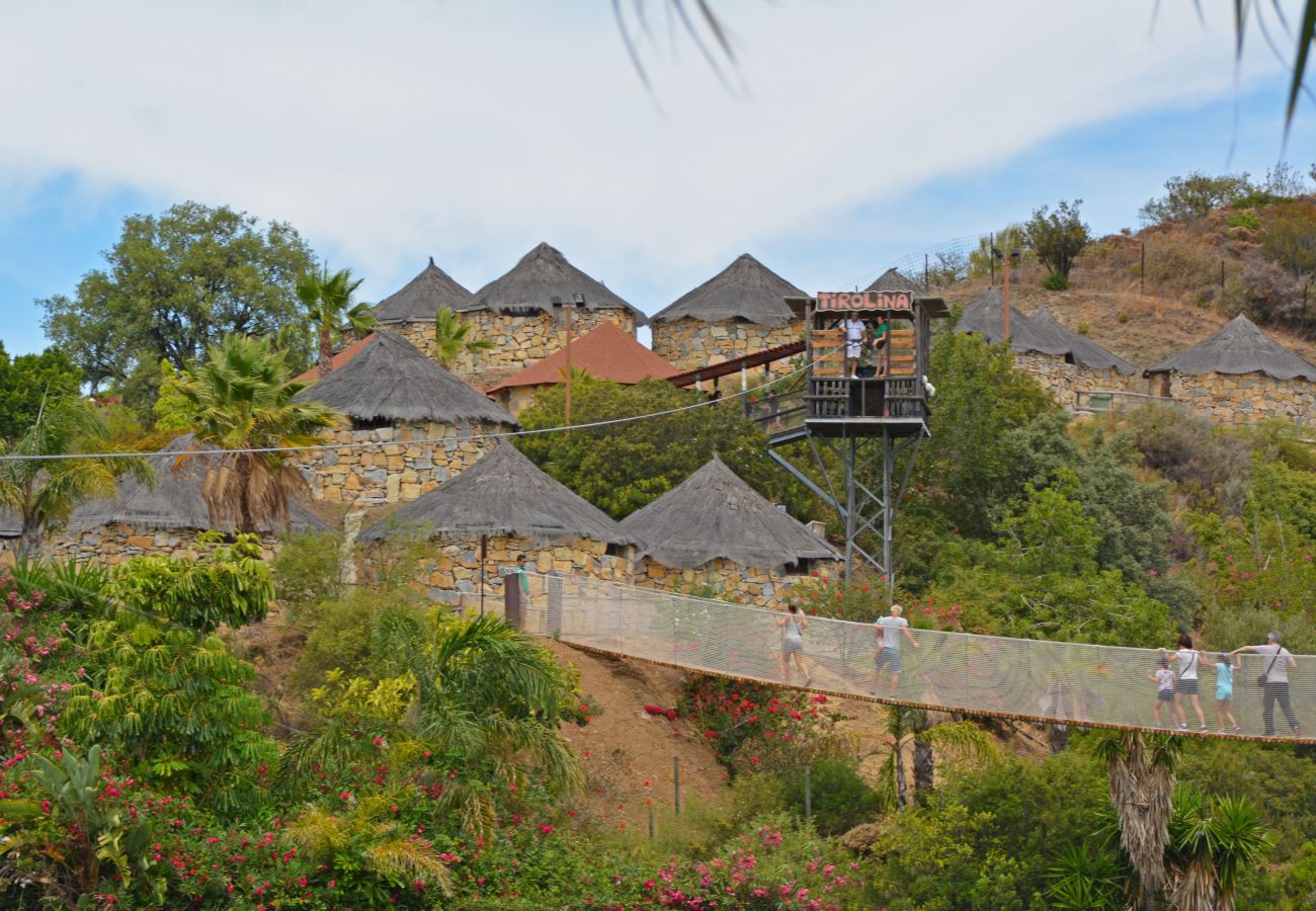 Apartamento en Estepona - Apartamento de 2 dormitorios con vistas al mar