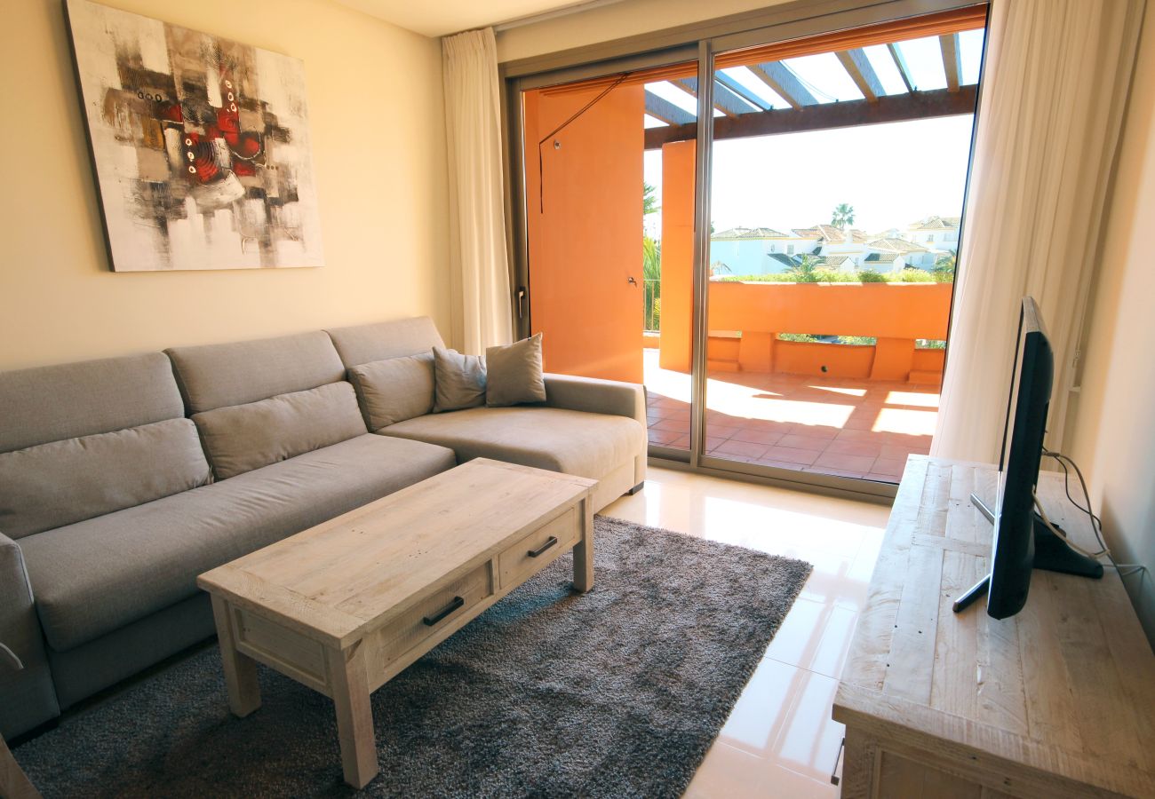 Apartamento en Estepona - Apartamento de 2 dormitorios con vistas al mar