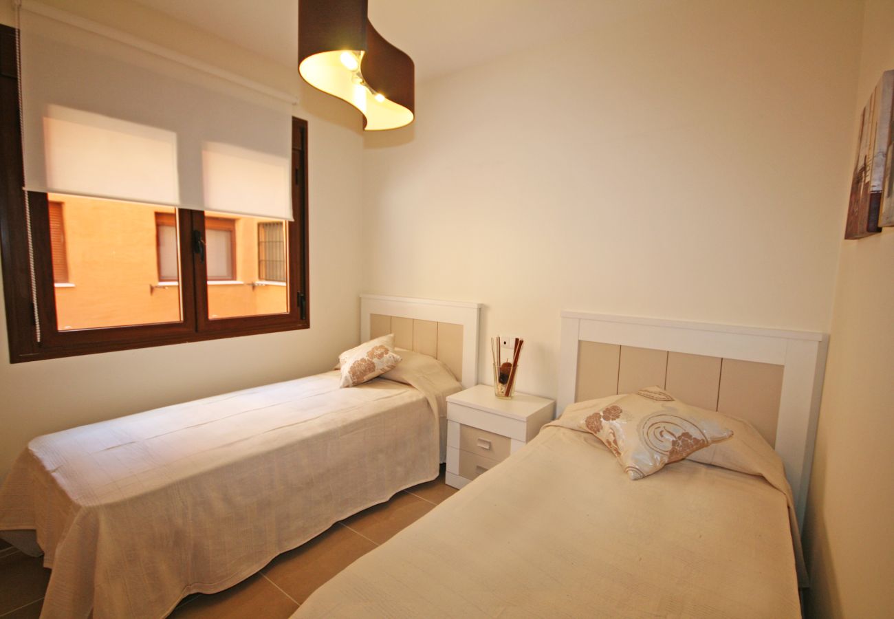 Apartamento en Estepona - Apartamento de dos dormitorios Playa del Angel Estepona