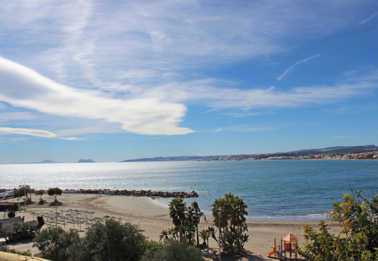 Apartamento en Estepona - Apartamento de dos dormitorios Playa del Angel Estepona