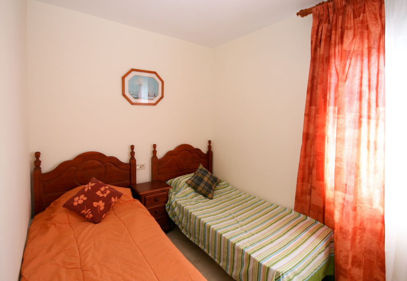 Apartamento en Fuengirola - Piso de tres dormitorios para alquiler en Fuengirola