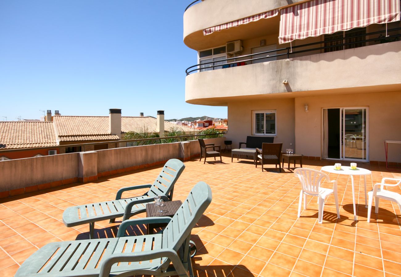 Apartamento en Fuengirola - Piso de tres dormitorios para alquiler en Fuengirola
