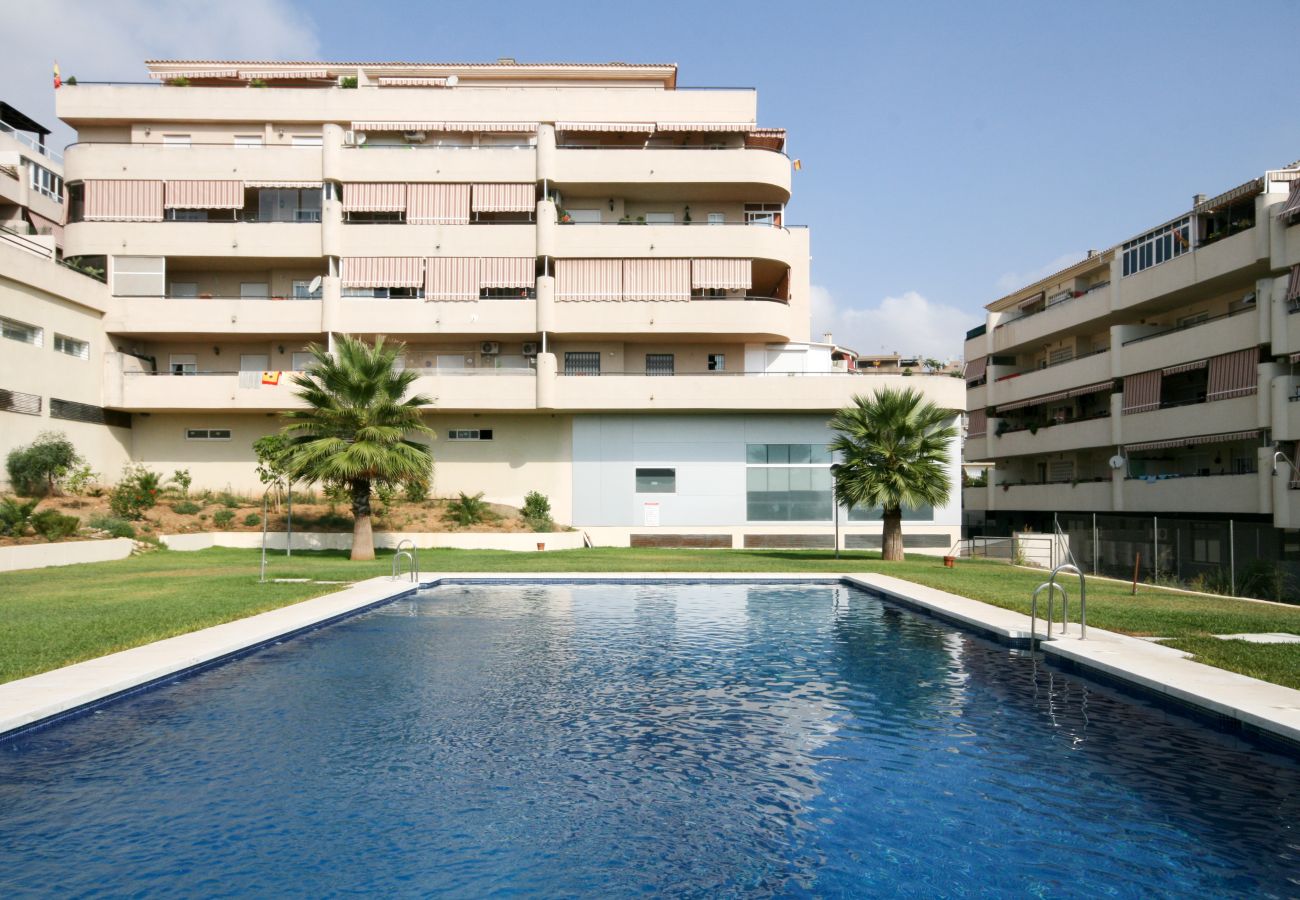 Apartamento en Fuengirola - Piso de tres dormitorios para alquiler en Fuengirola