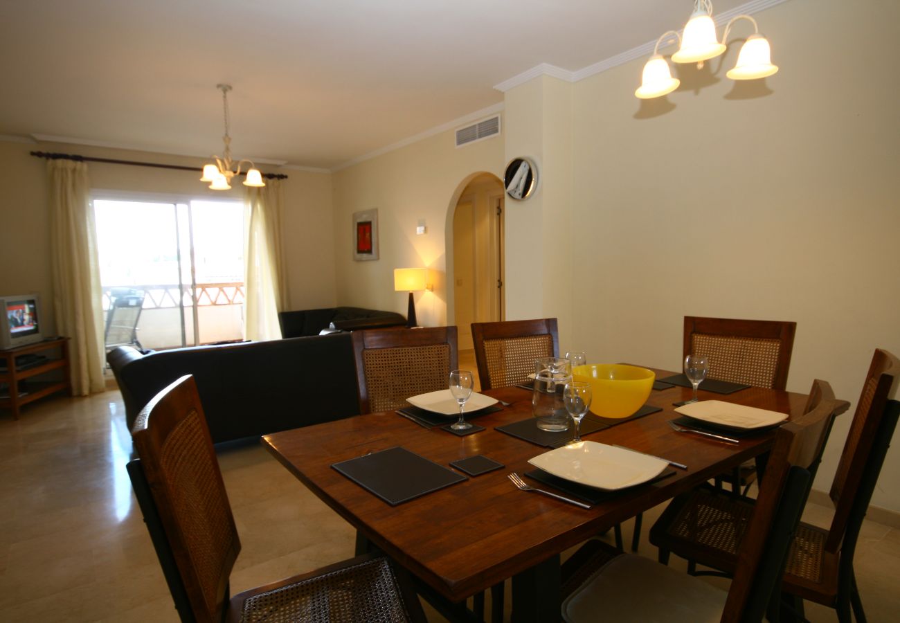 Apartamento en Mijas Costa - Apartamento de tres dormitorios en alquiler en Mijas