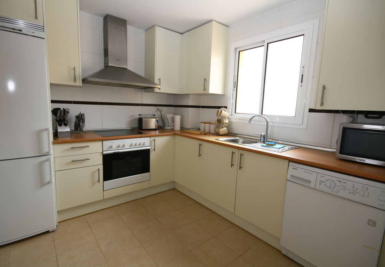 Apartamento en Mijas Costa - Apartamento de tres dormitorios en alquiler en Mijas