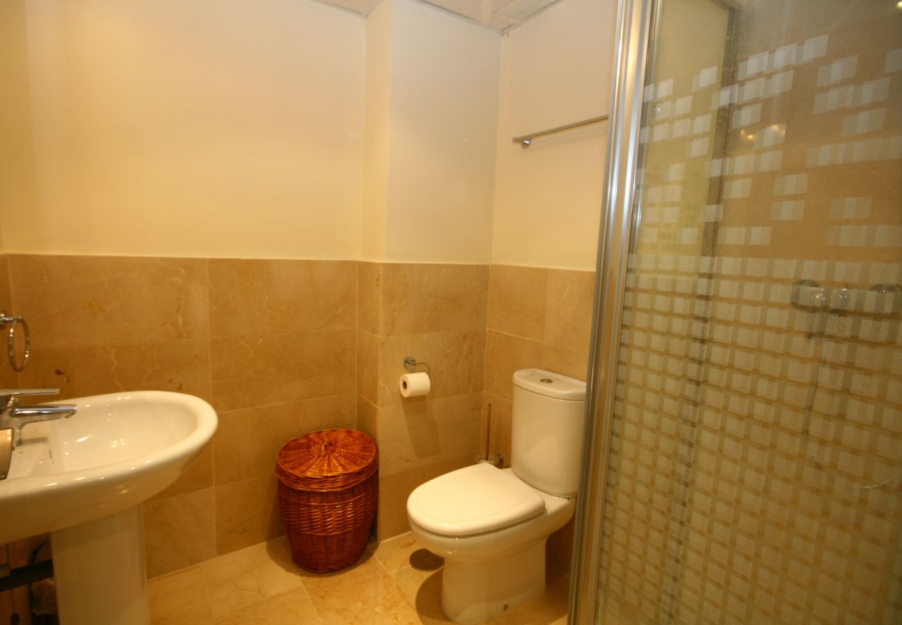 Apartamento en Mijas Costa - Apartamento de tres dormitorios en alquiler en Mijas