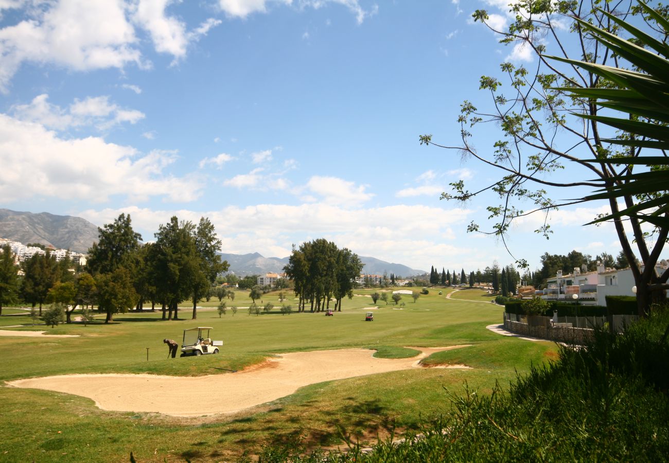 Apartamento en Mijas Costa - Apartamento de tres dormitorios en alquiler en Mijas