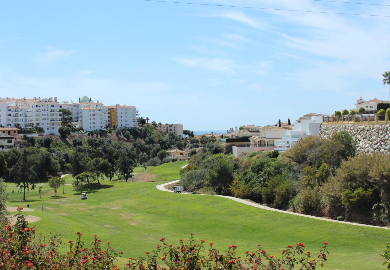 Apartamento en Mijas Costa - Apartamento de 2 dormitorios con bonitas vistas.