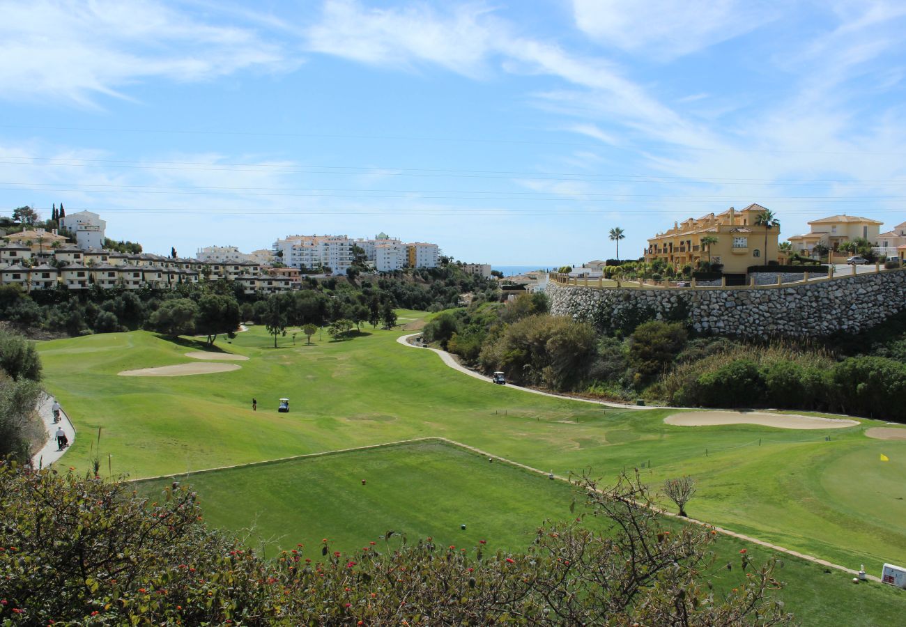 Apartamento en Mijas Costa - Apartamento de 2 dormitorios con bonitas vistas.