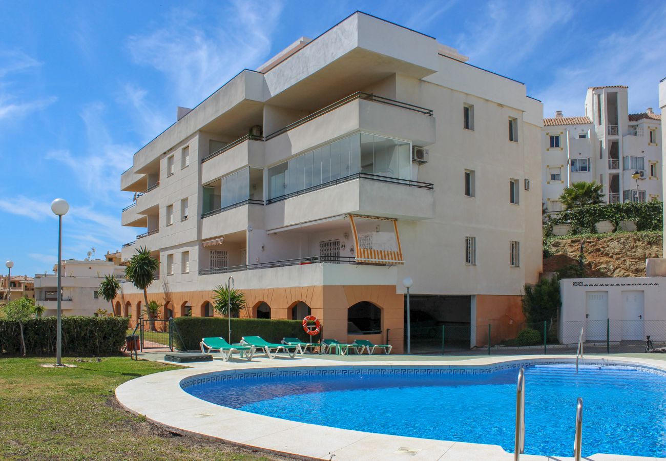 Apartamento en Mijas Costa - Apartamento de 2 dormitorios con bonitas vistas.