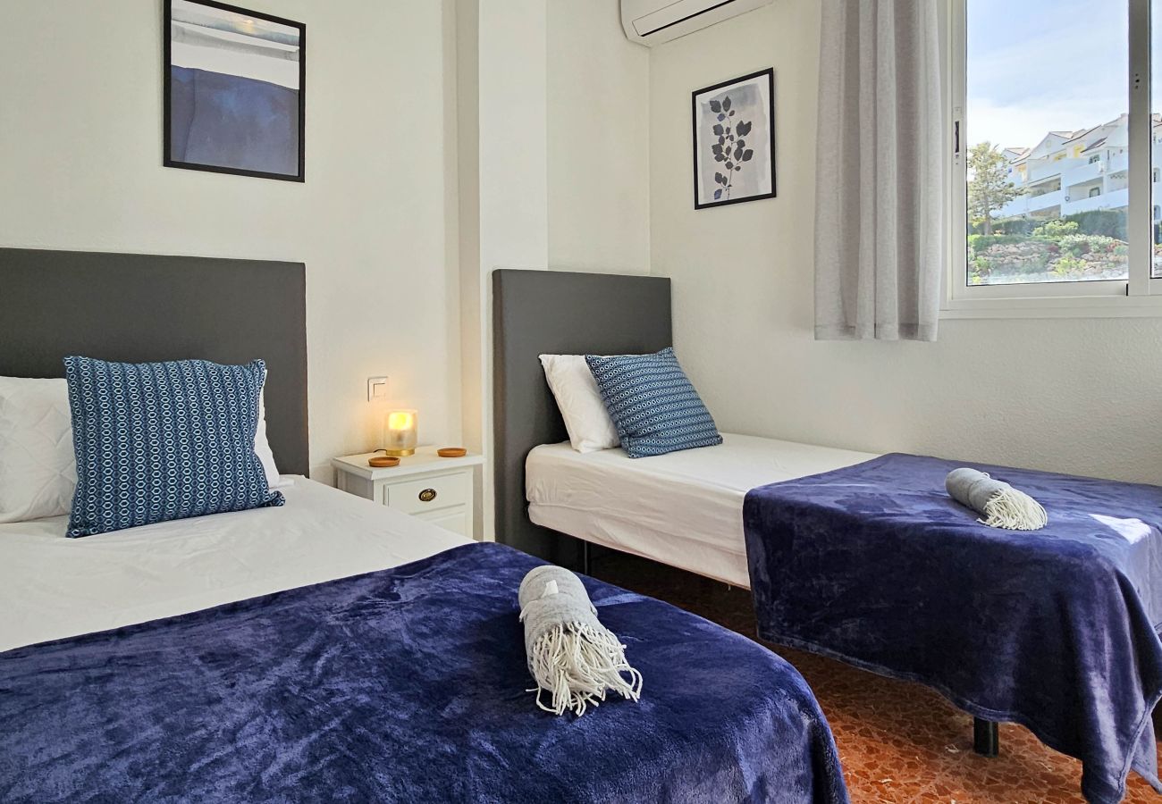 Apartamento en Mijas Costa - Apartamento de 2 dormitorios con bonitas vistas.
