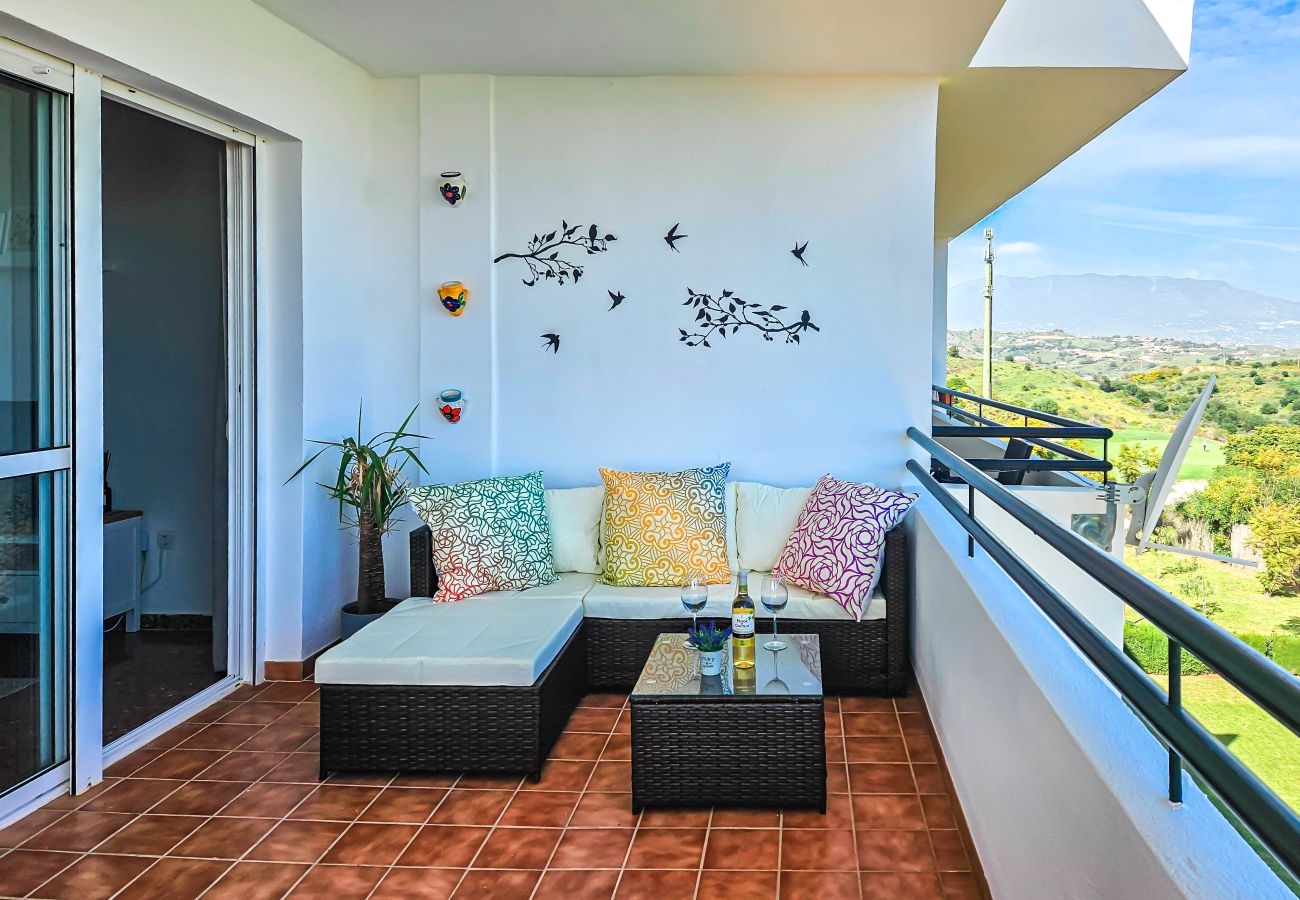Apartamento en Mijas Costa - Apartamento de 2 dormitorios con bonitas vistas.