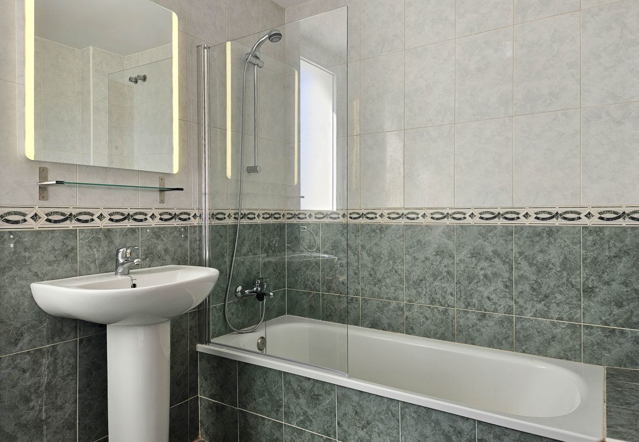 Apartamento en Mijas Costa - Apartamento de 2 dormitorios con bonitas vistas.