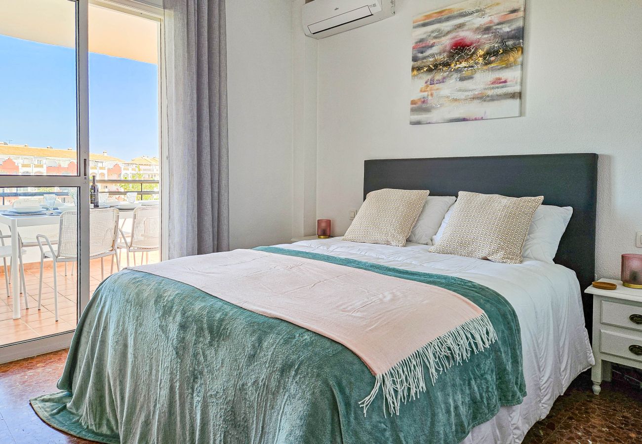 Apartamento en Mijas Costa - Apartamento de 2 dormitorios con bonitas vistas.