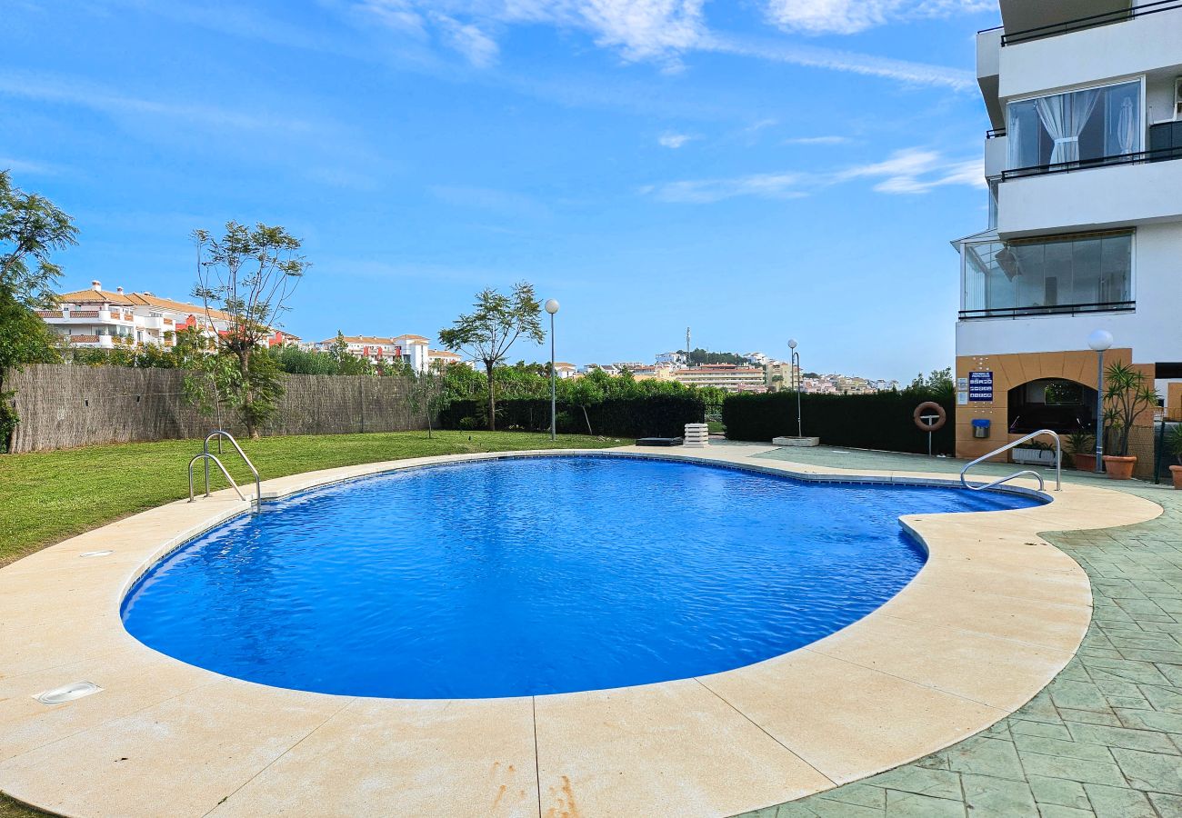 Apartamento en Mijas Costa - Apartamento de 2 dormitorios con bonitas vistas.