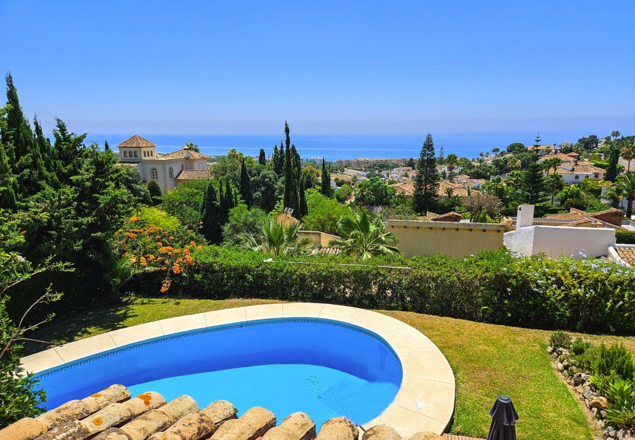 Villa en Mijas Costa - Three bedroom villa in Calahonda