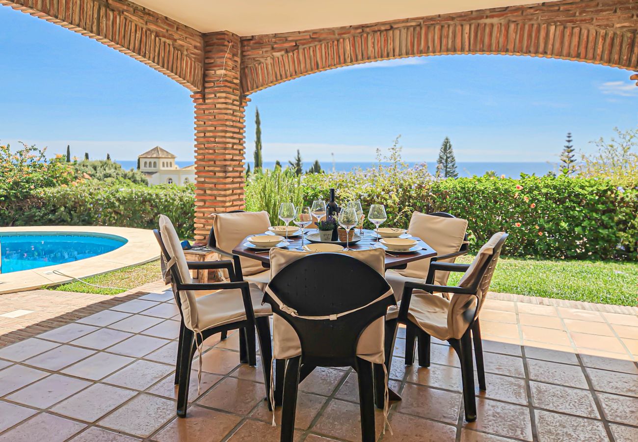 Villa en Mijas Costa - Three bedroom villa in Calahonda