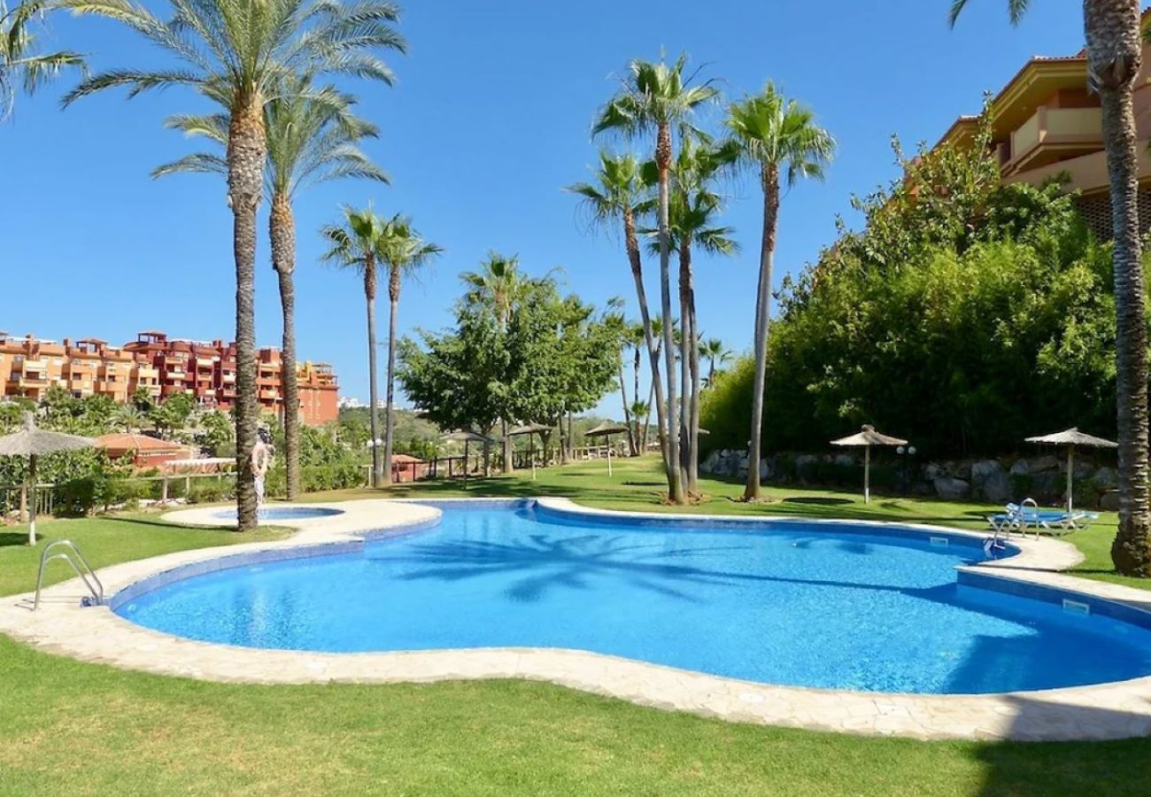 Apartamento en Marbella - Two bedroom penthouse apartment in La Reserva de Marbella
