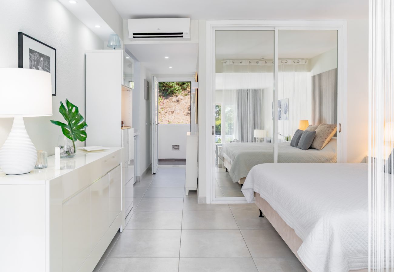 Estudio en Mijas Costa - Amplio monoambiente en Miraflores