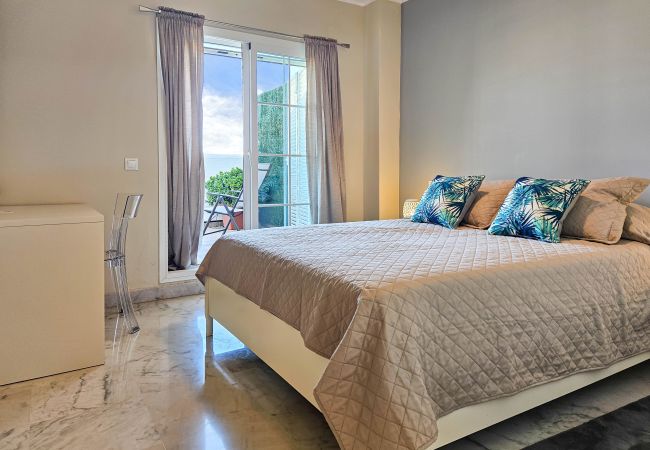 Apartamento en Benalmádena - Ático de 3 dormitorios Apartamento en Benalmádena - Ático de 3 dormitorios