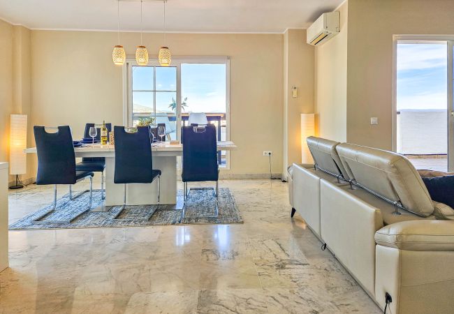 Apartamento en Benalmádena - Ático de 3 dormitorios Apartamento en Benalmádena - Ático de 3 dormitorios