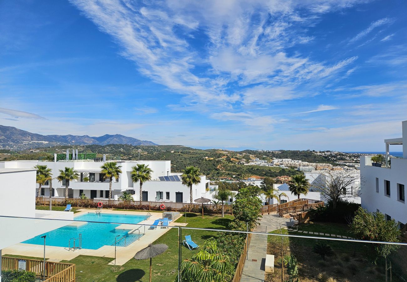 Apartamento en La Cala de Mijas - 2nd floor Large Terrace & Pool views Casa Banderas