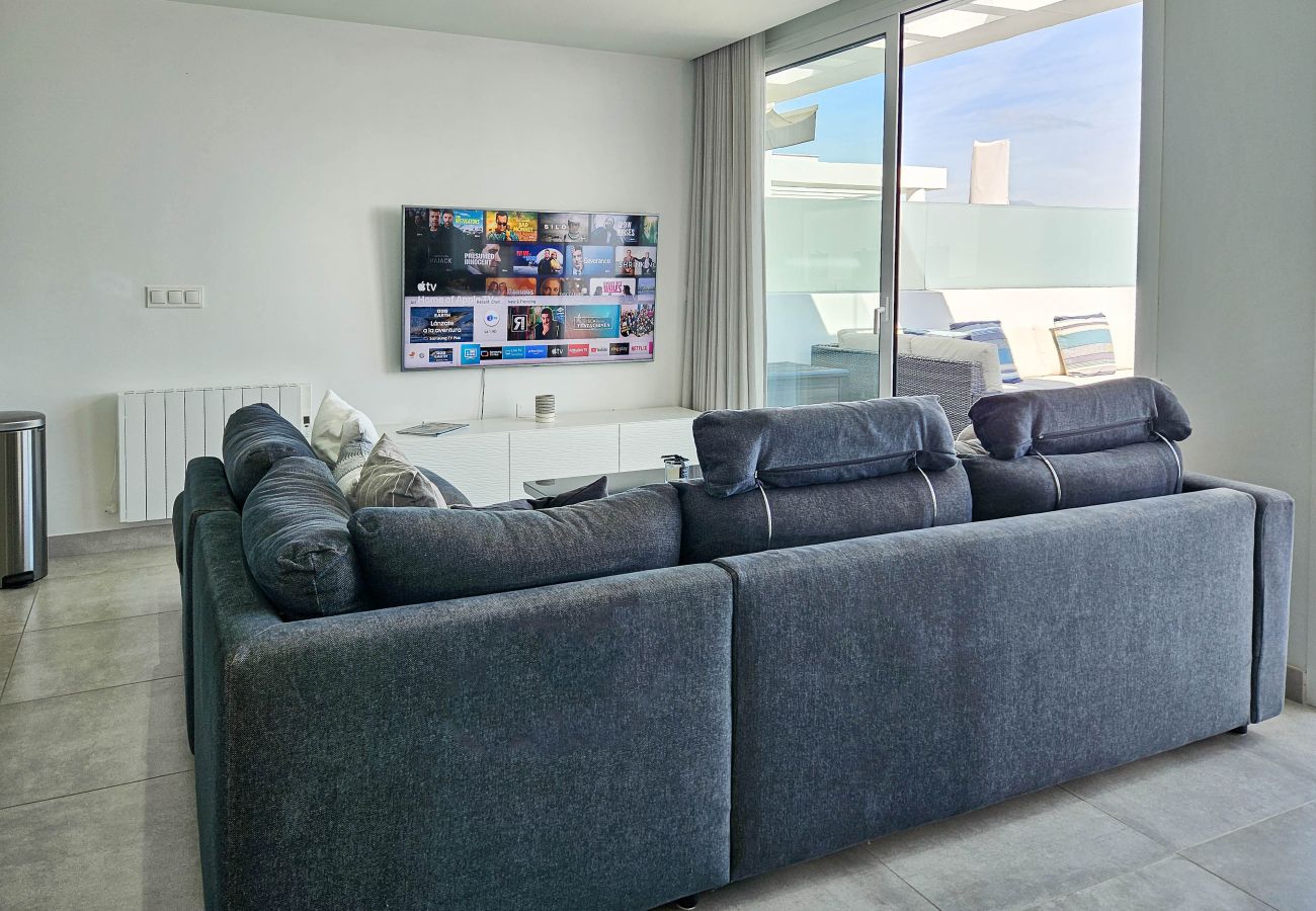 Apartamento en La Cala de Mijas - 2nd floor Large Terrace & Pool views Casa Banderas