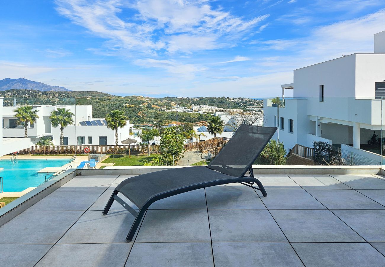 Apartamento en La Cala de Mijas - 2nd floor Large Terrace & Pool views Casa Banderas
