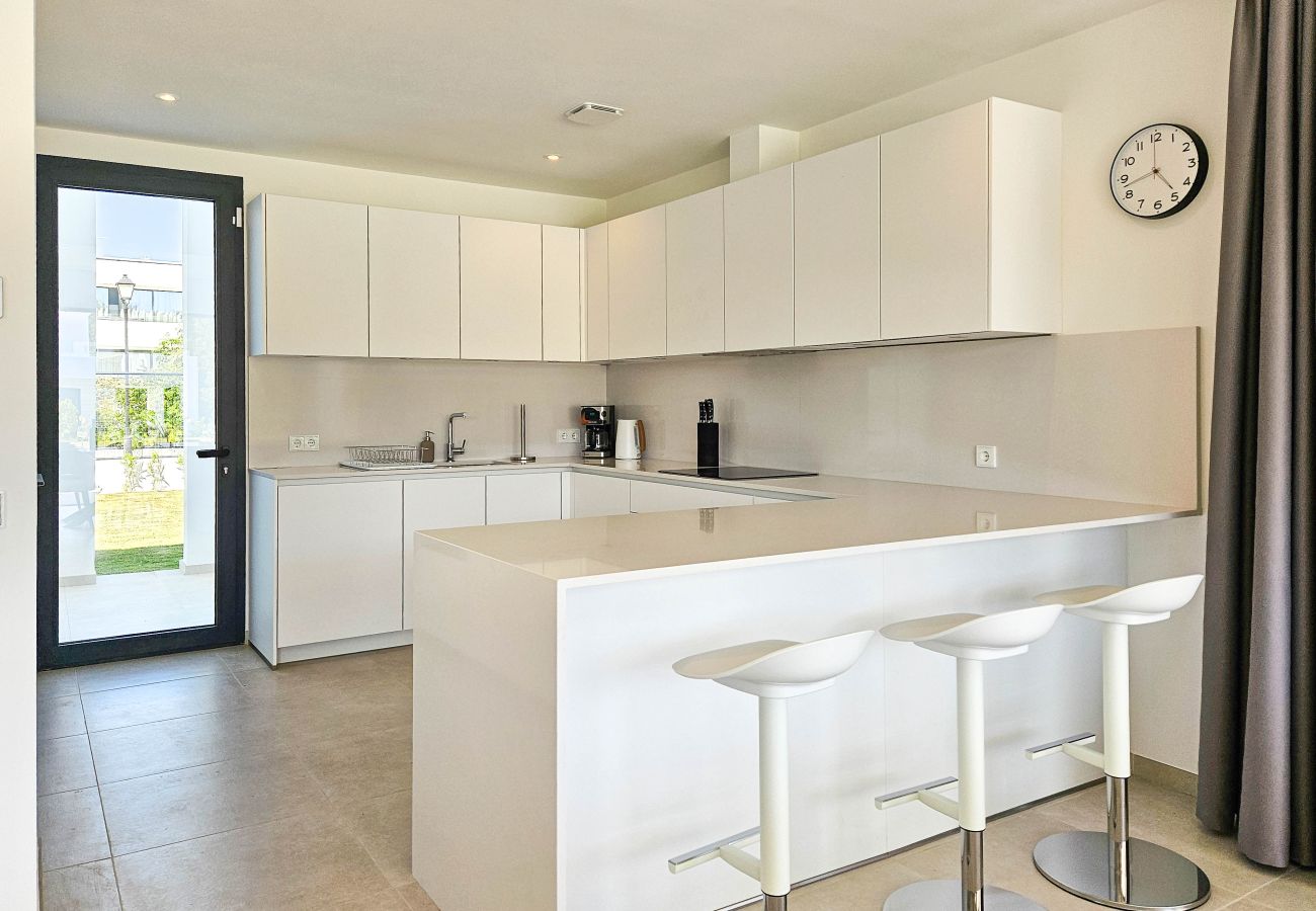 Villa en La Cala de Mijas - Nueva villa de cuatro dormitorios con piscina privada.