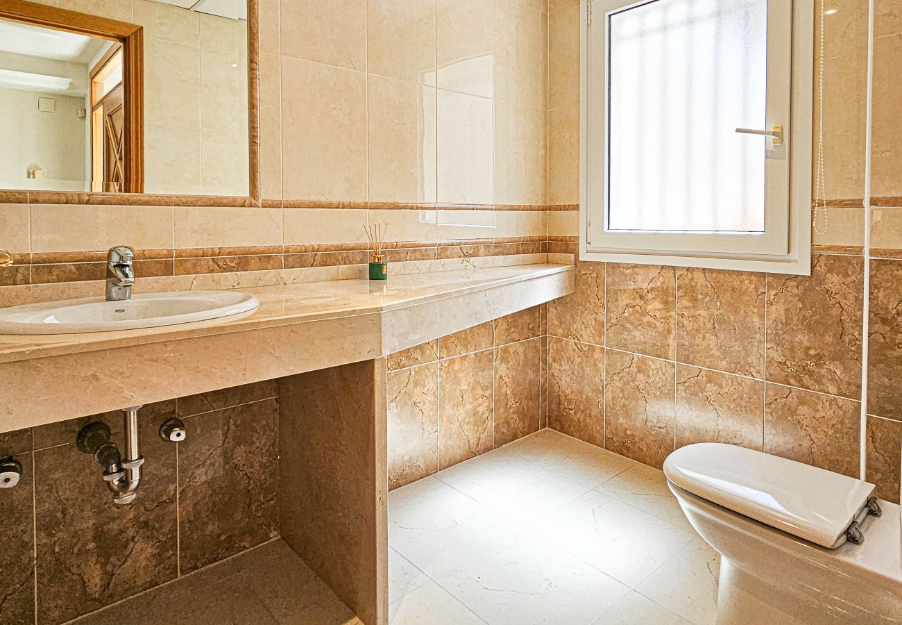 Villa en Mijas Costa - Casa Lorraine, villa de 4 dormitorios, piscina privada