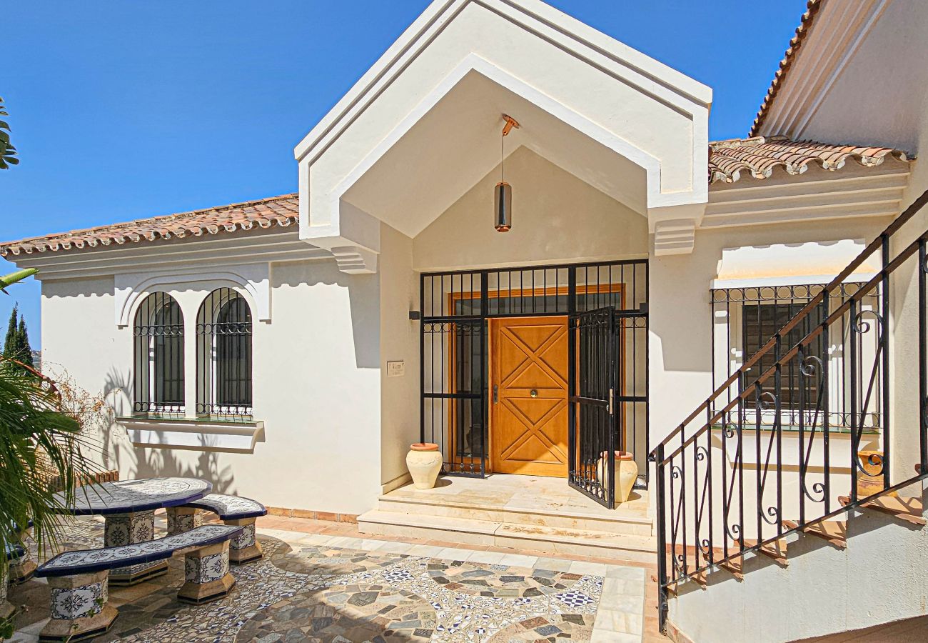 Villa en Mijas Costa - Casa Lorraine, villa de 4 dormitorios, piscina privada